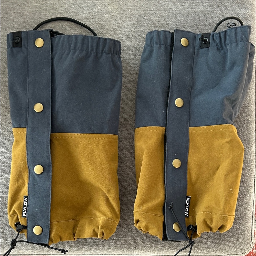 Flylow Two-Tone Gaiters - Black and Brown